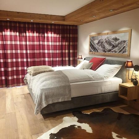 Davos, Residenz Meierhof, Chasa Hubertus Esterno foto