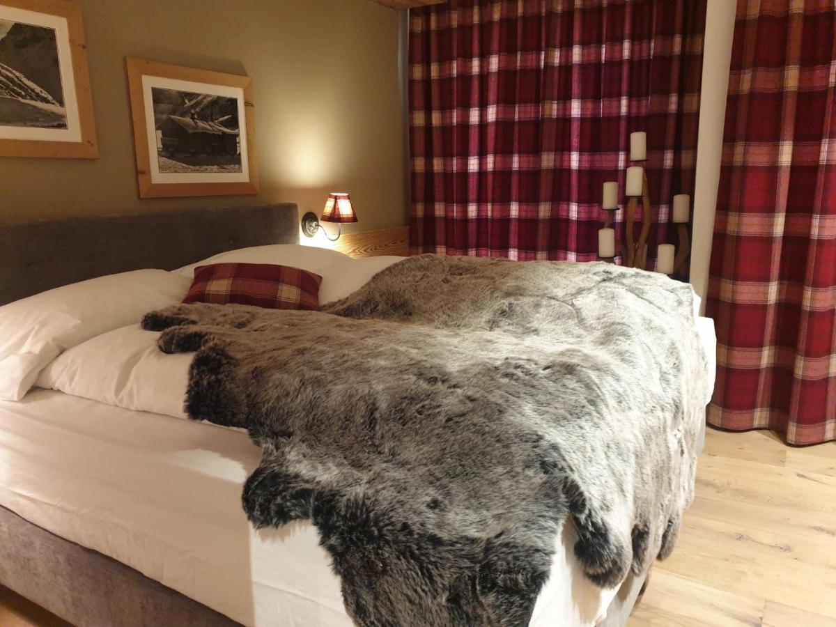 Davos, Residenz Meierhof, Chasa Hubertus Esterno foto