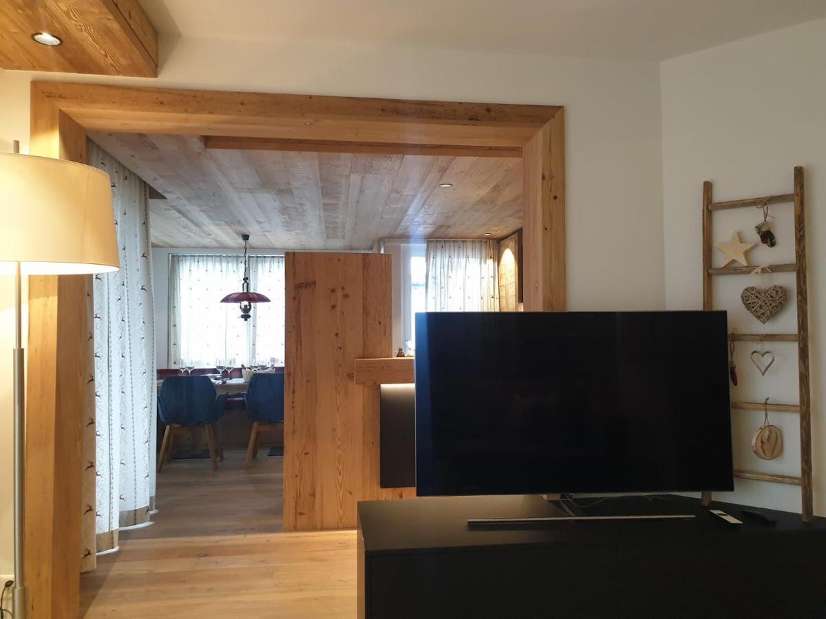 Davos, Residenz Meierhof, Chasa Hubertus Esterno foto